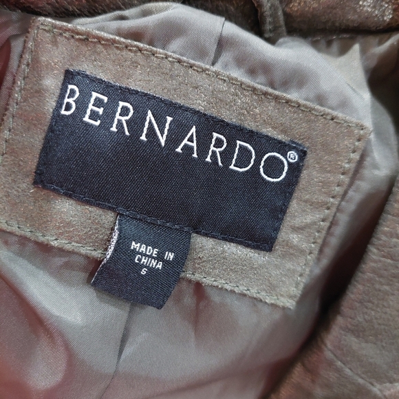 Bernardo Womens Dark Olive Green Leather Jacket Size S - EUC - Picture 9 of 9